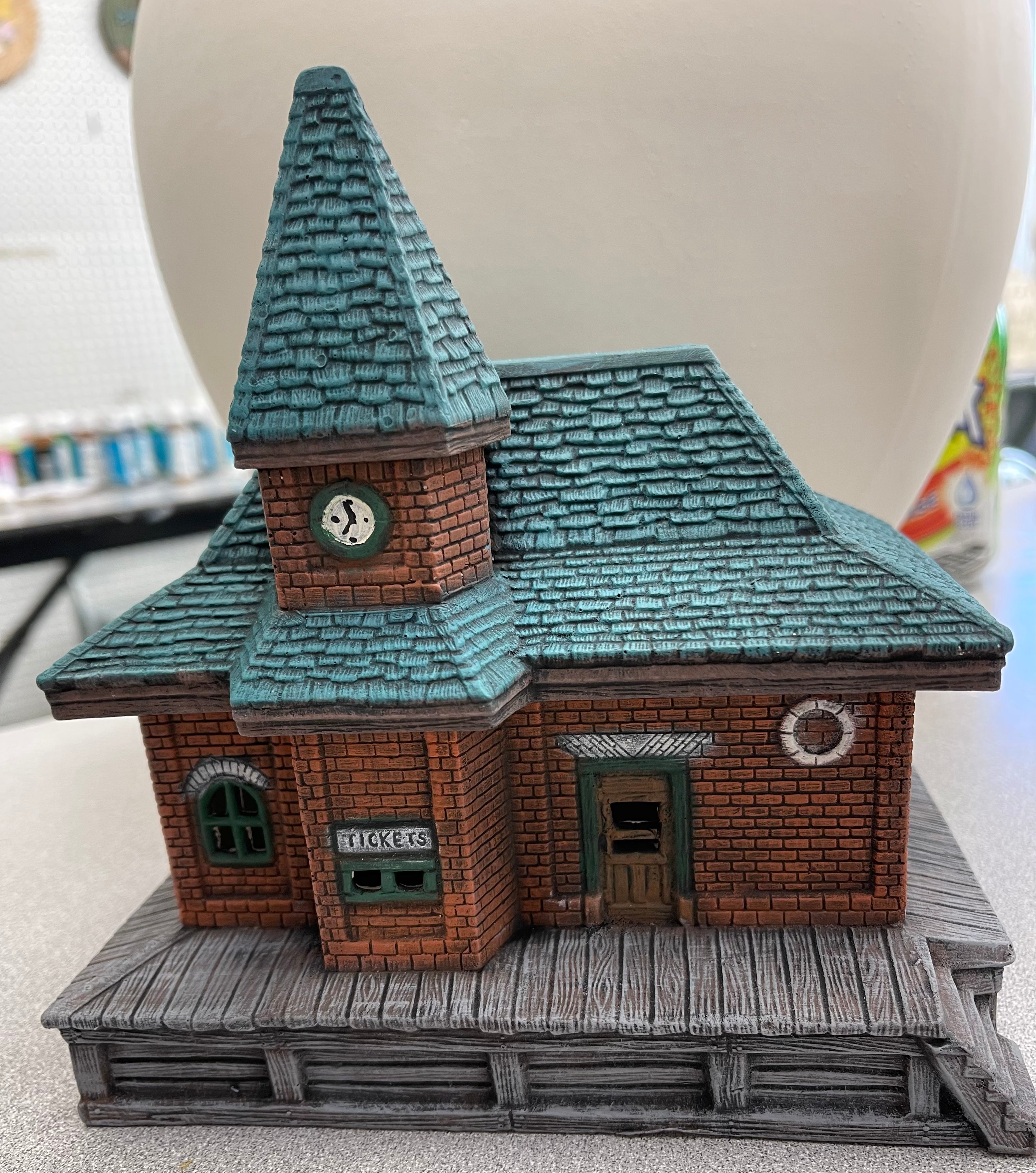 Petro Train Depot 7x7x5”