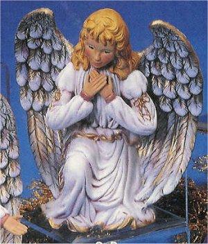 Lg. Kneeling Kimple Angel 10"T