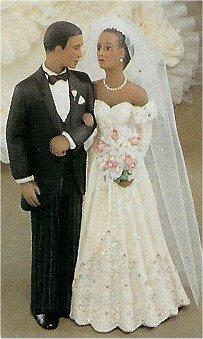 Blk Bride & Groom 7.5"t Veil Not Included