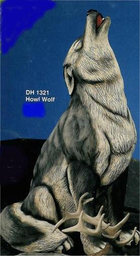 DH Howling Wolf  21,5"T Antlers Not Included
