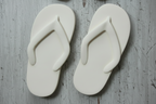 Flip Flop w/Flowers Set 9.5"L Unpainted