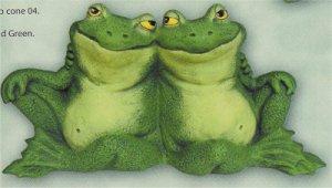 Frog Couple 8.25"