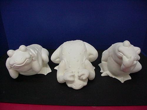 Hear,See,Speak No Evil Frogs 6.75" Set