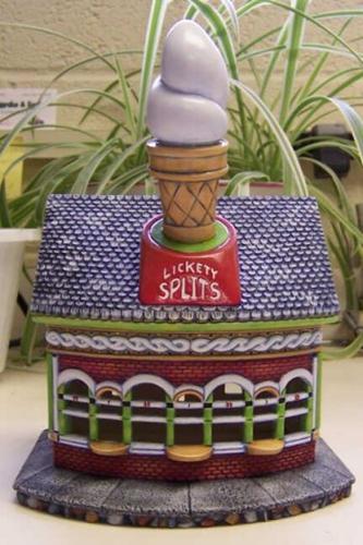 Petro Ice Cream Stand 9x5.5"